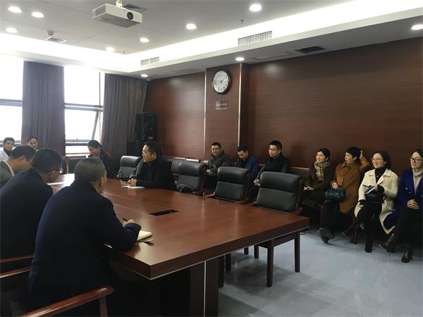 1-5座谈会现场.jpg 1-5座谈会现场.jpg