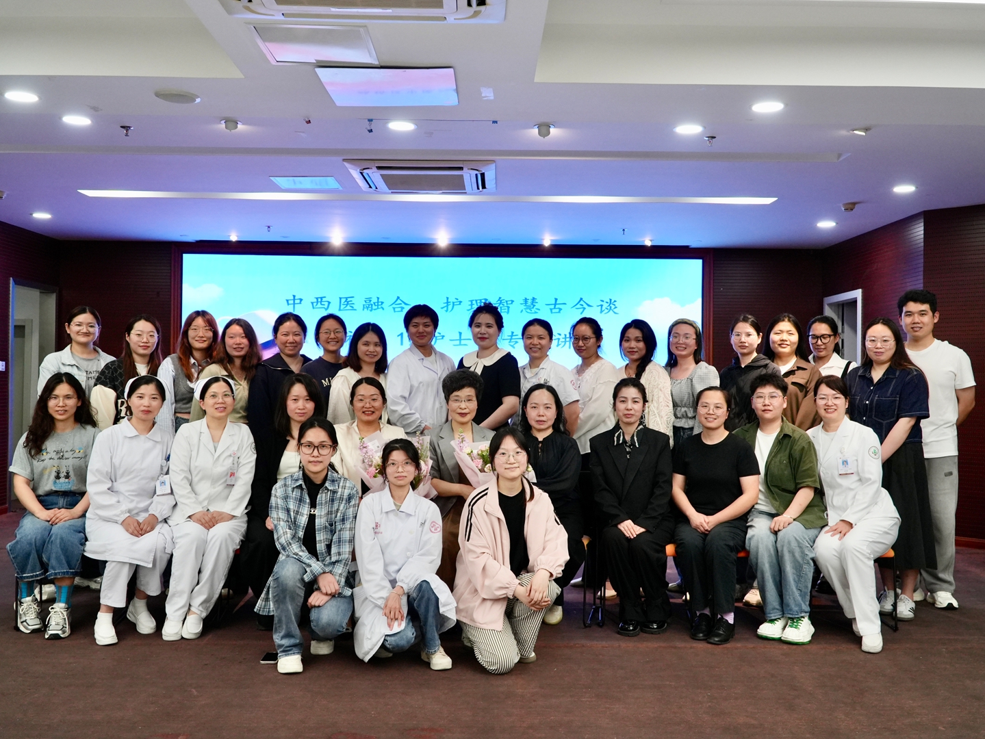 fbb7ab96e1ae7f053ee6cc42de2bcf6_副本.jpg fbb7ab96e1ae7f053ee6cc42de2bcf6_副本.jpg