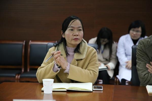 2-6路南街道社区卫生服务中心吴雪燕主任介绍情况.JPG
