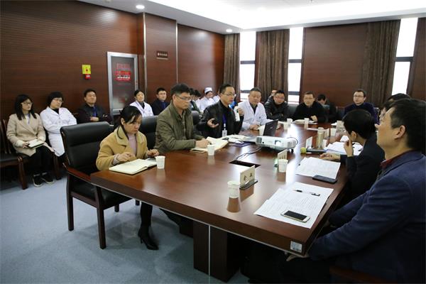 2-8座谈会现场.JPG