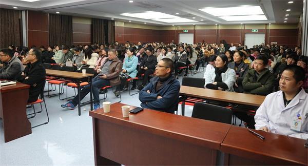 1-2讲座现场.jpg 1-2讲座现场.jpg