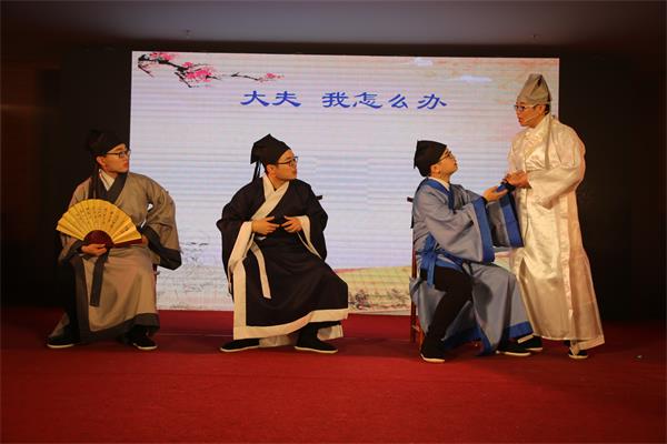 2-12音乐小品《不得不爱-医生版》.JPG
