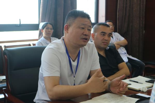 1-6现场提问.JPG